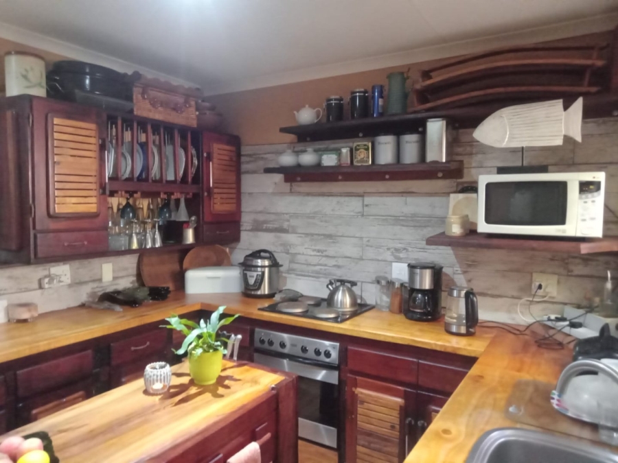 3 Bedroom Property for Sale in Noorsekloof Eastern Cape